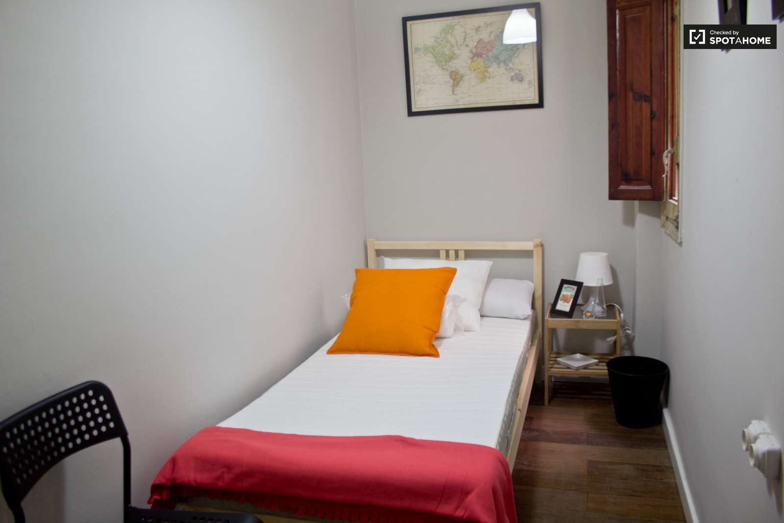 Flat to share in El Botànic