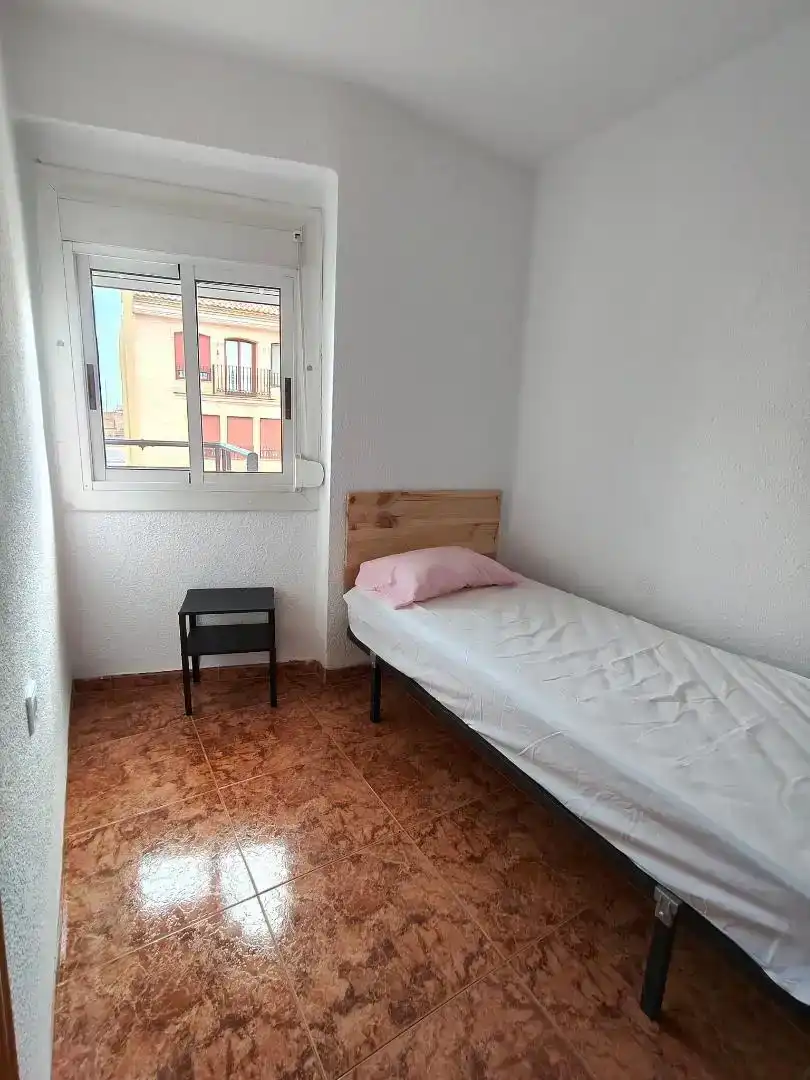 Bedroom of Flat for rent in Catarroja  with Furnished, Washing machine and Microwave
