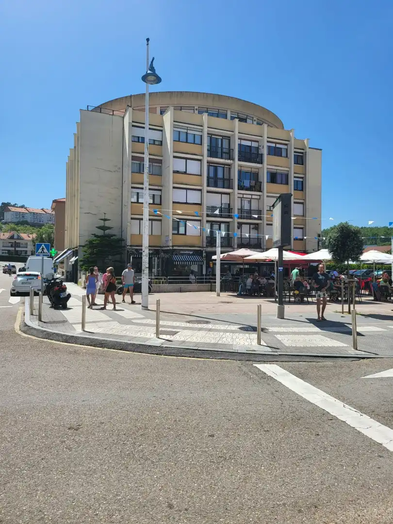Vista exterior de Pis en venda en Suances amb Calefacció i Terrassa