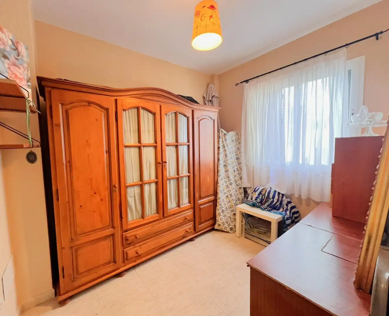 Habitación de Casa adosada en venta en Ayamonte con Aire acondicionado, Terraza y Trastero