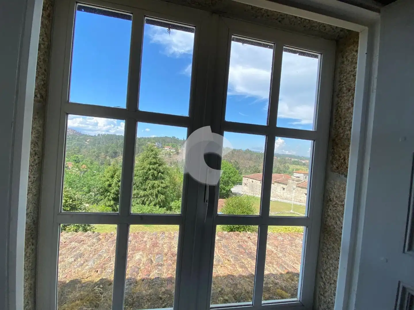 Jardí de Casa o xalet en venda en San Cibrao das Viñas amb Calefacció, Jardí privat i Parquet