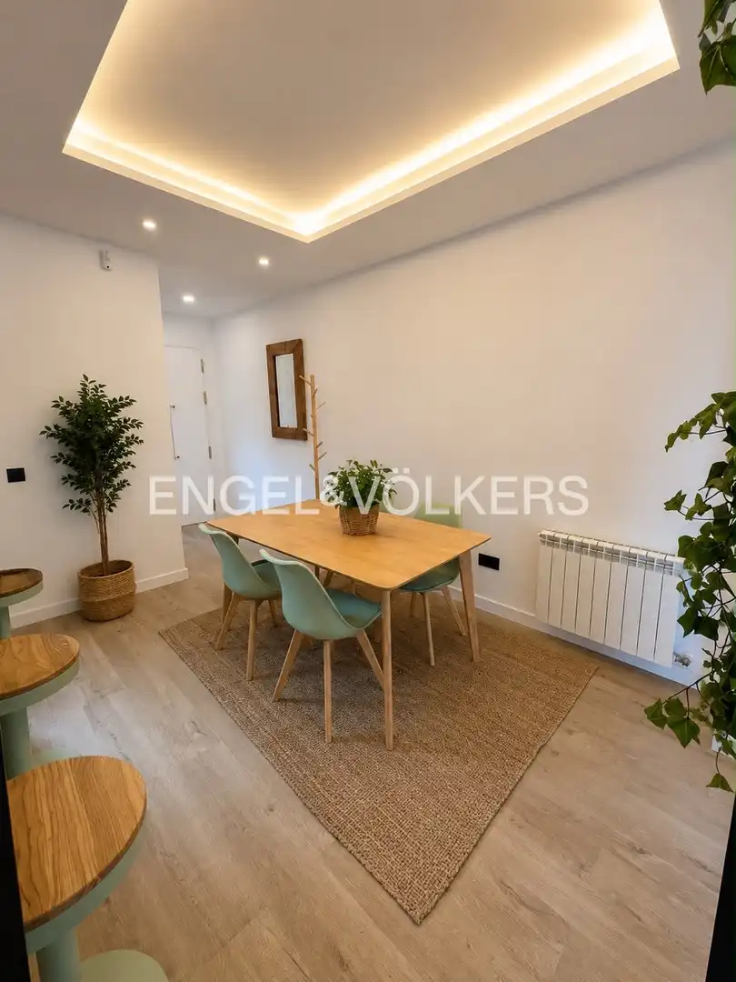 Comedor de Piso de alquiler en Madrid con Aire acondicionado, Calefacción y Terraza