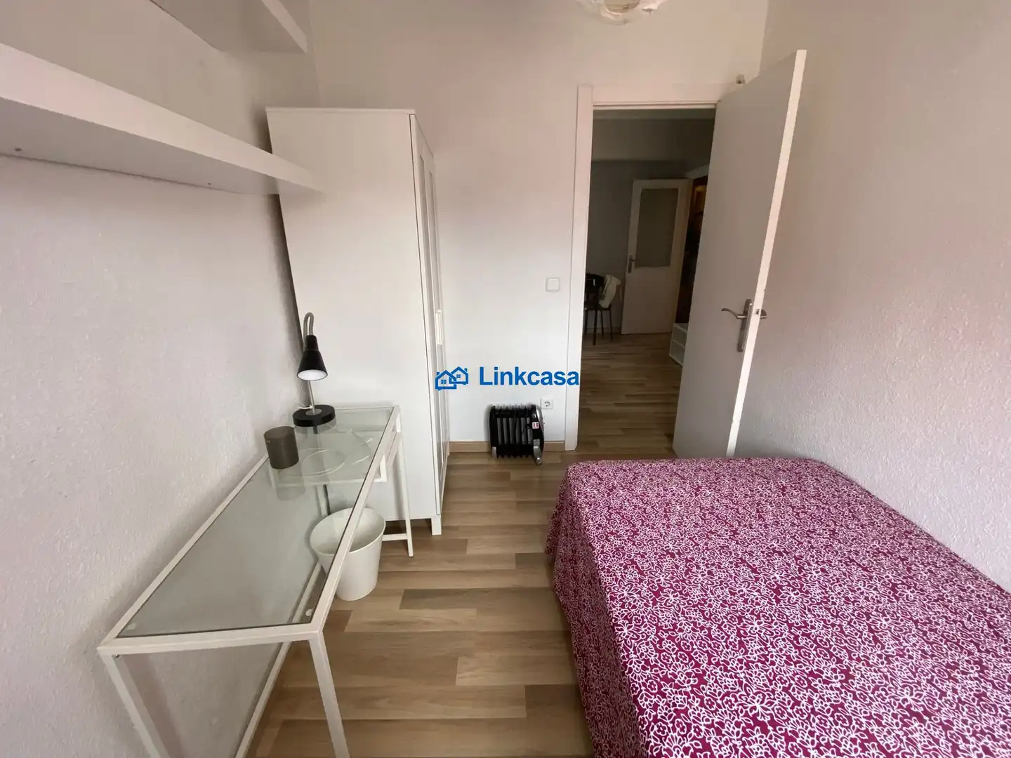 Flat for sale in Madrid  with Air Conditioner, Heating and Terrace