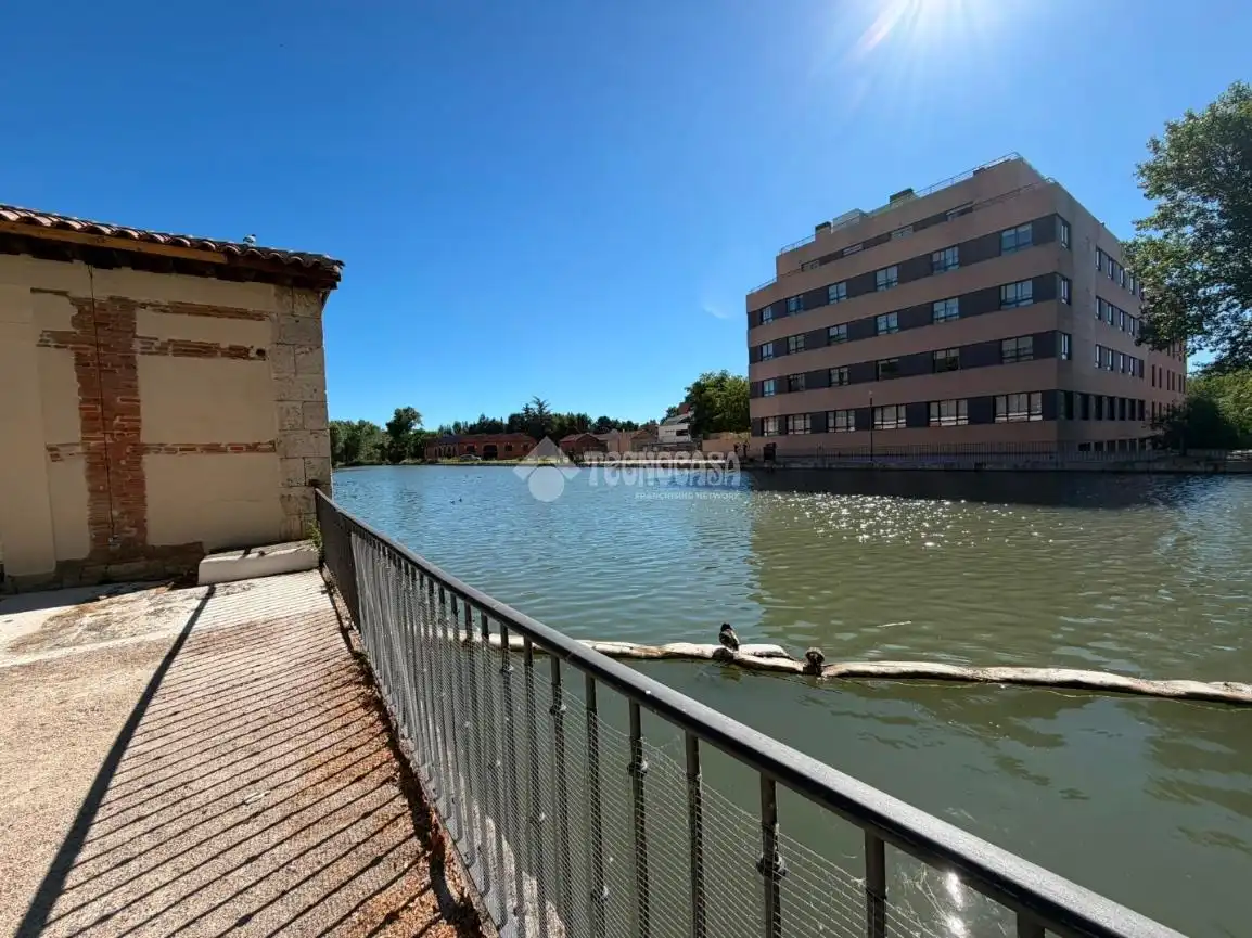Vista exterior de Pis en venda en Valladolid