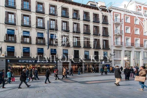 Photo 1 of Premises for sale in Calle de Cádiz, Sol, Madrid