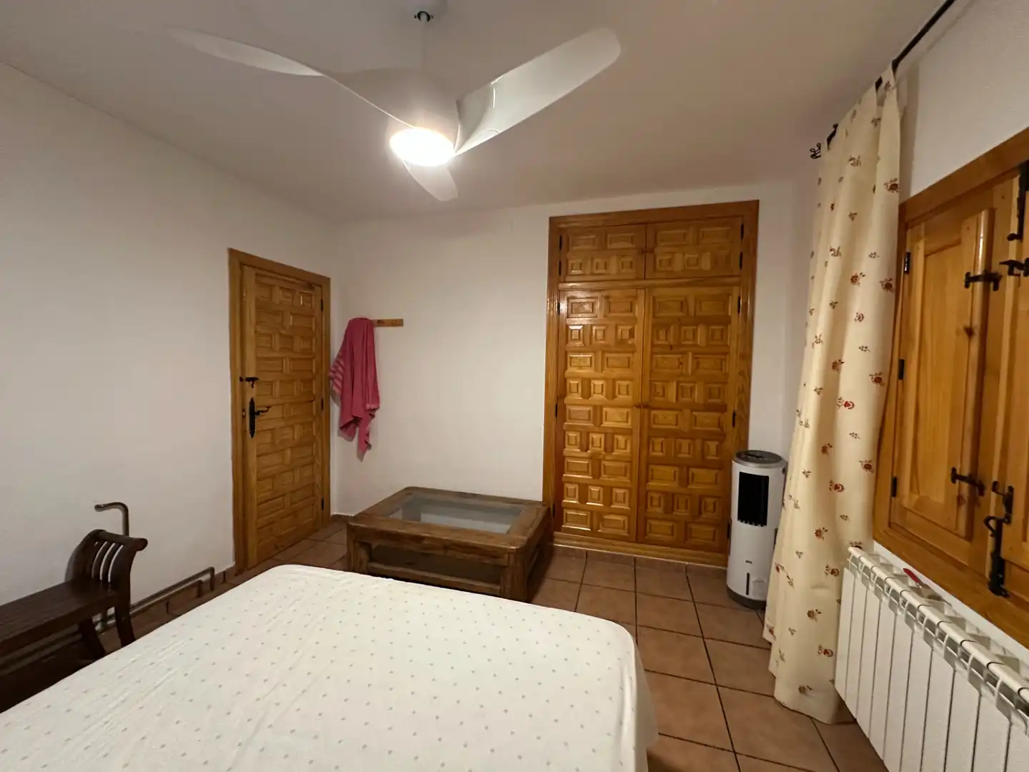 Bedroom of Houses for sale in Úbeda  with Air Conditioner, Heating and Private garden
