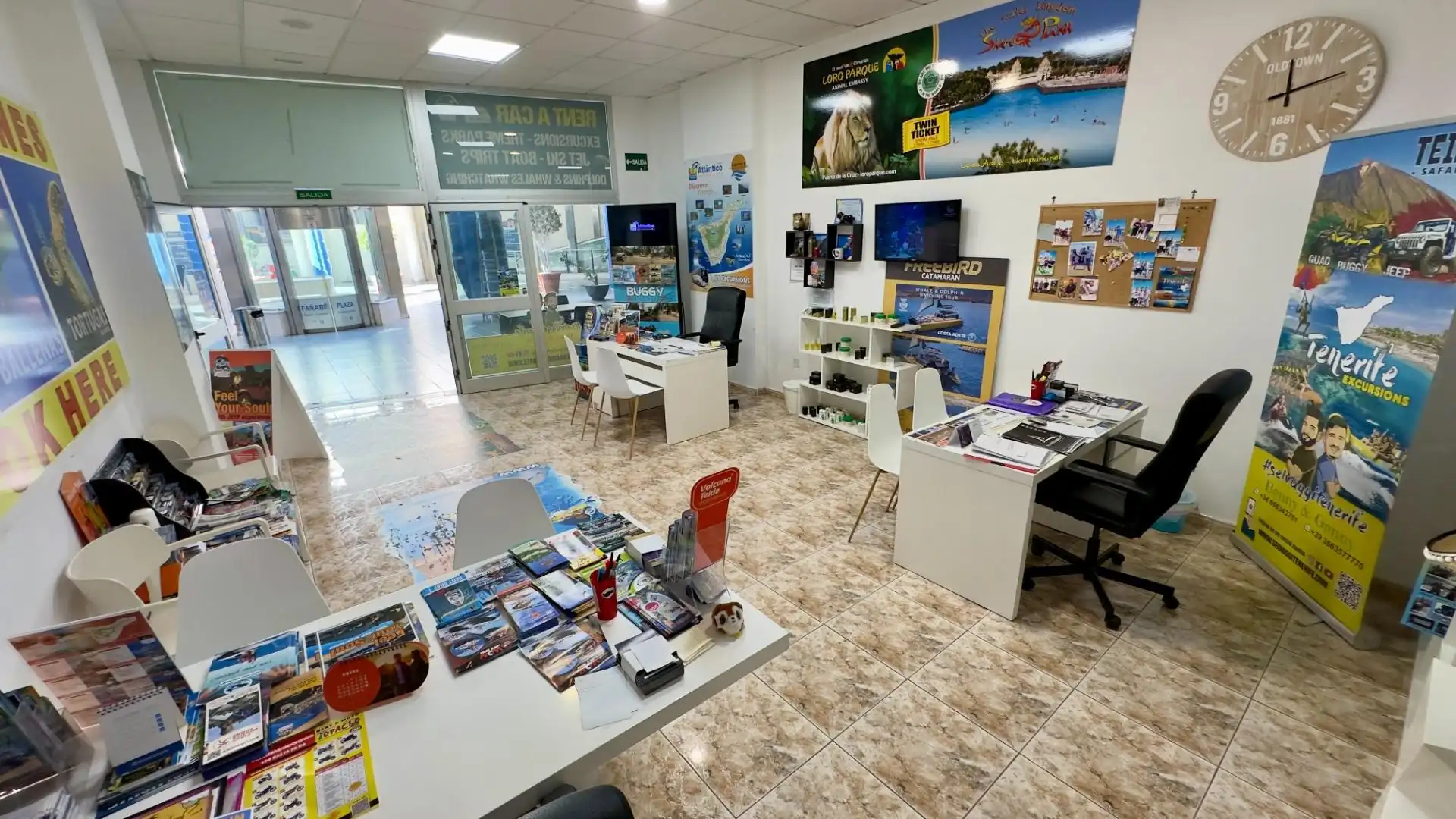 Commercial properties for sale in Adeje  with Furnished