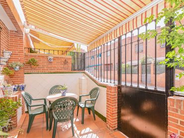 Adossat en venda a Norte
