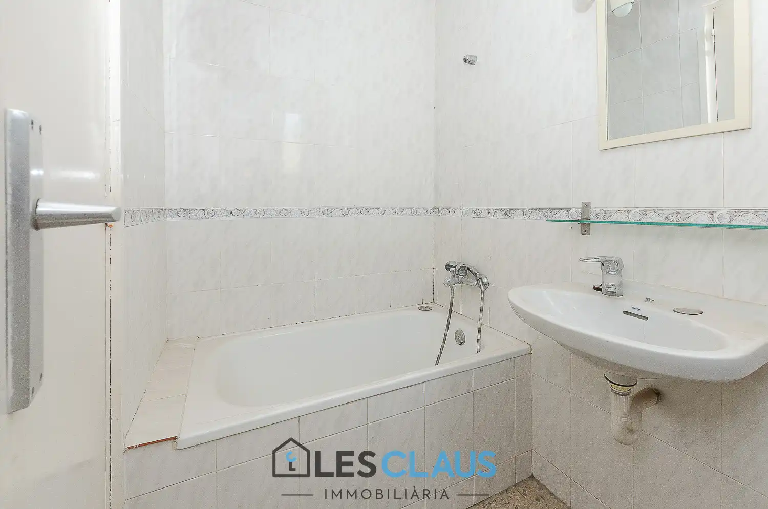 Badezimmer von Dachboden zum Verkauf in Barcelona mit Terrasse