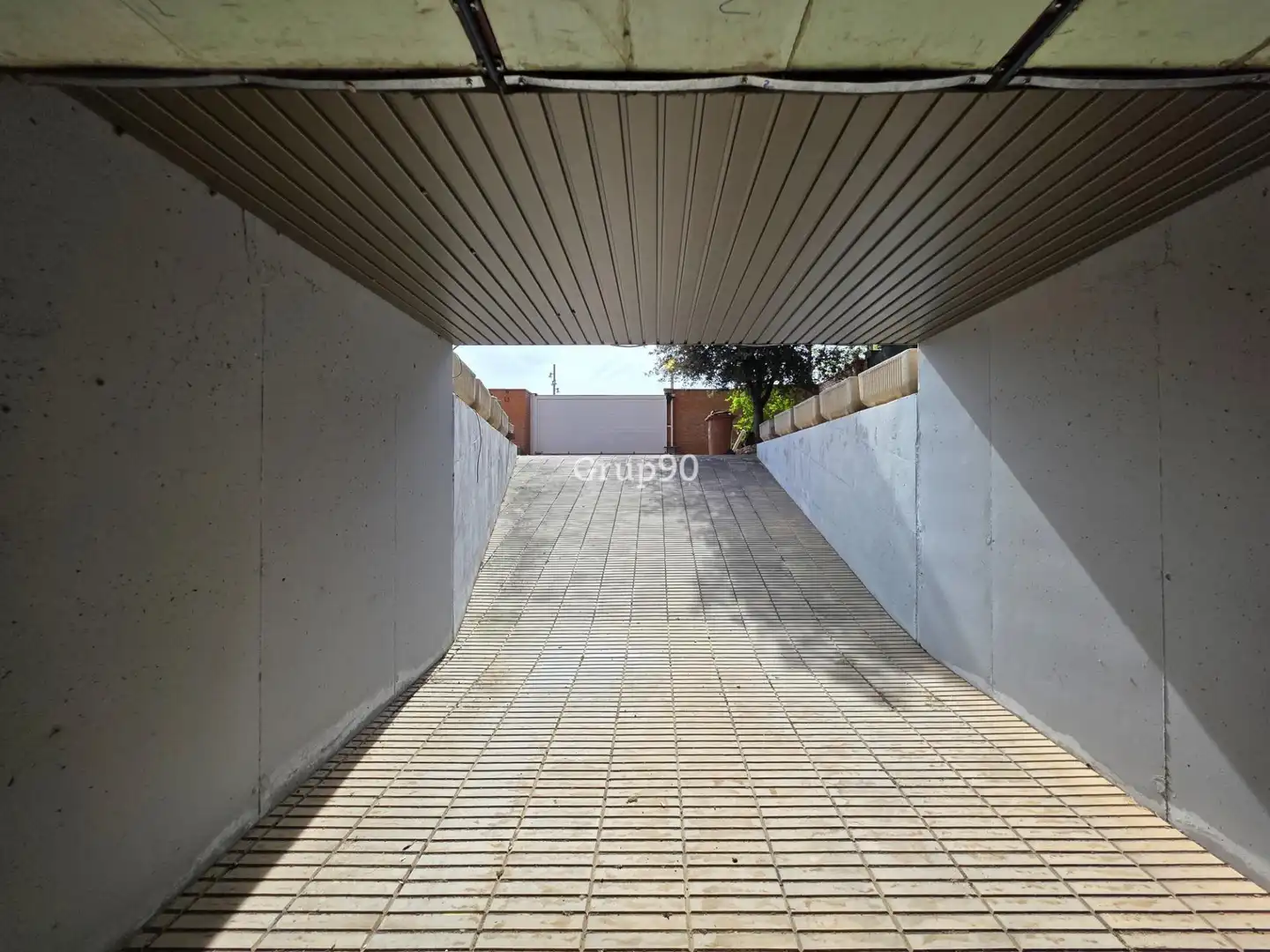Parking de Casa o chalet en venta en Lleida con Aire acondicionado, Calefacción y Jardín privado