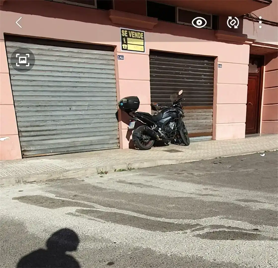 Aparcament de Local en venda en Melilla