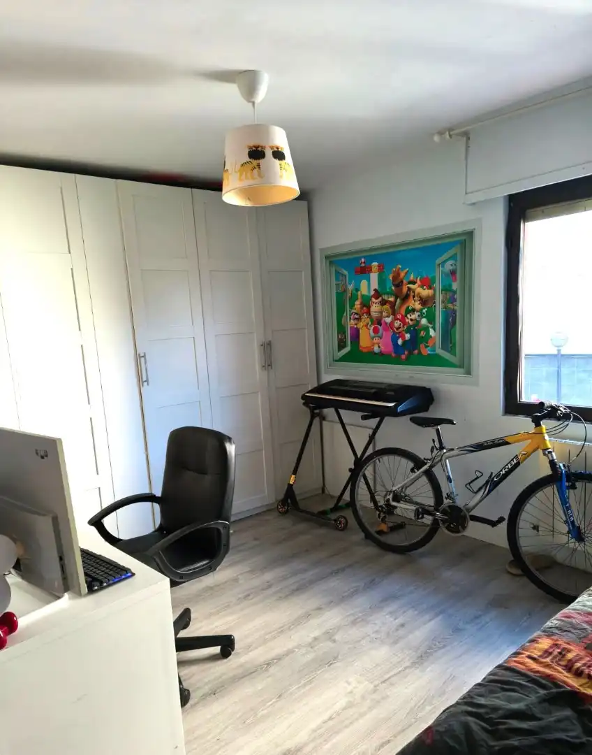 Piso en venta en Valle de Trápaga-Trapagaran con Calefacción, Amueblado y Balcón