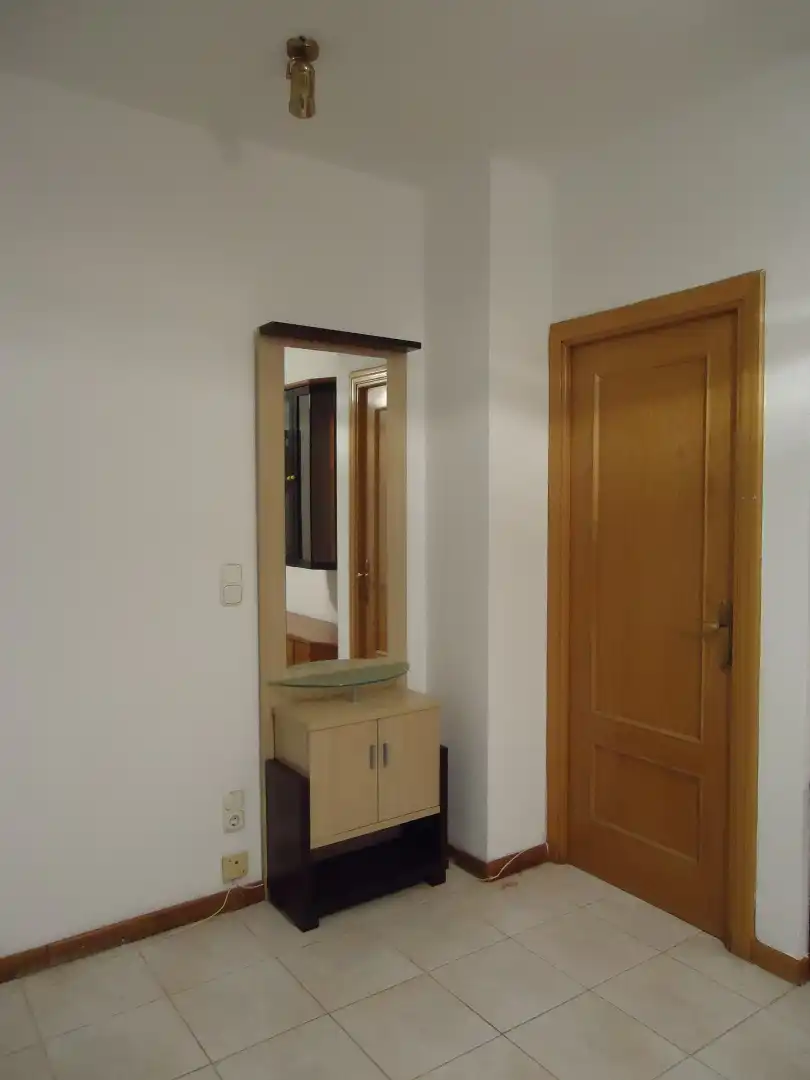 Apartamento con terraza en alquiler en Casco Histórico, imagen 3