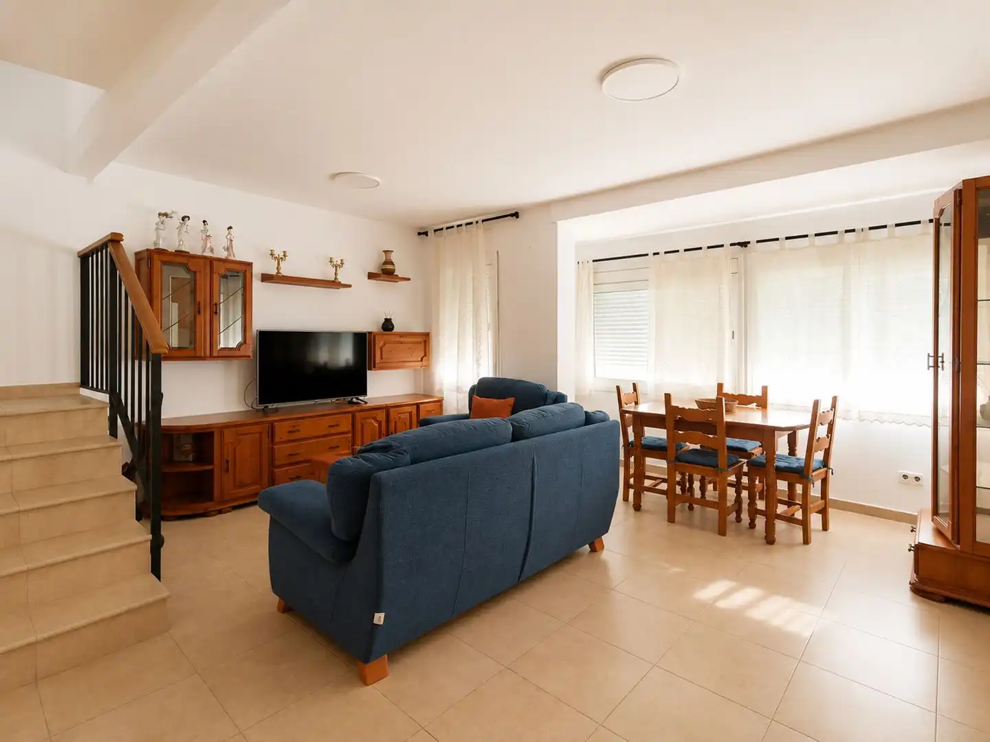 Sala de estar de Casa o chalet en venta en Vilanova i la Geltrú con Aire acondicionado, Calefacción y Terraza