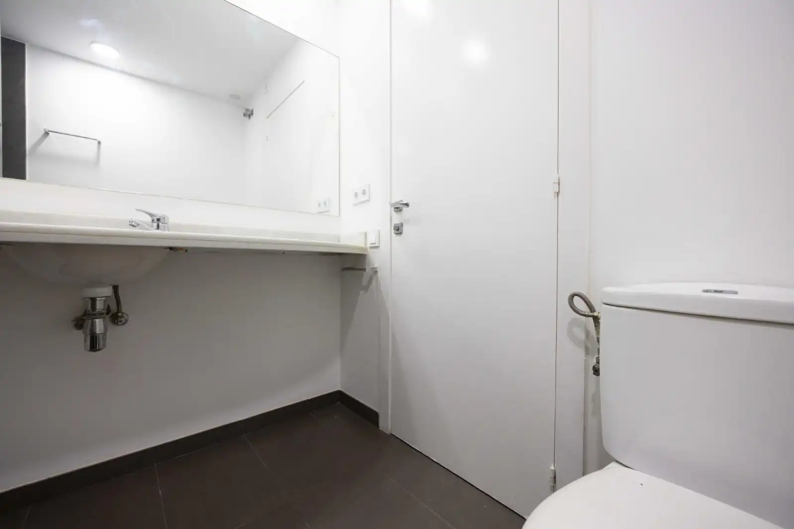 Bany de Pis de lloguer en Barcelona amb Aire condicionat, Calefacció i Parquet