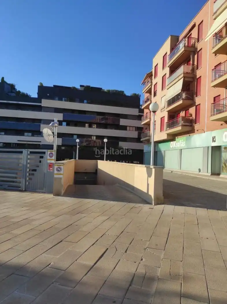 Individual to rent in Avinguda de Barcelona 39