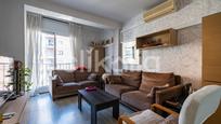 Living room of Flat for sale in  Barcelona Capital  with Air Conditioner