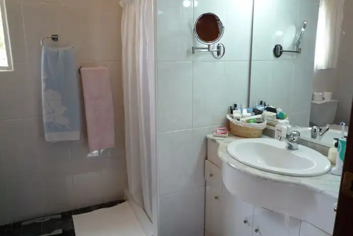 Baño de Casa o chalet en venta en Cartagena con Aire acondicionado, Calefacción y Jardín privado