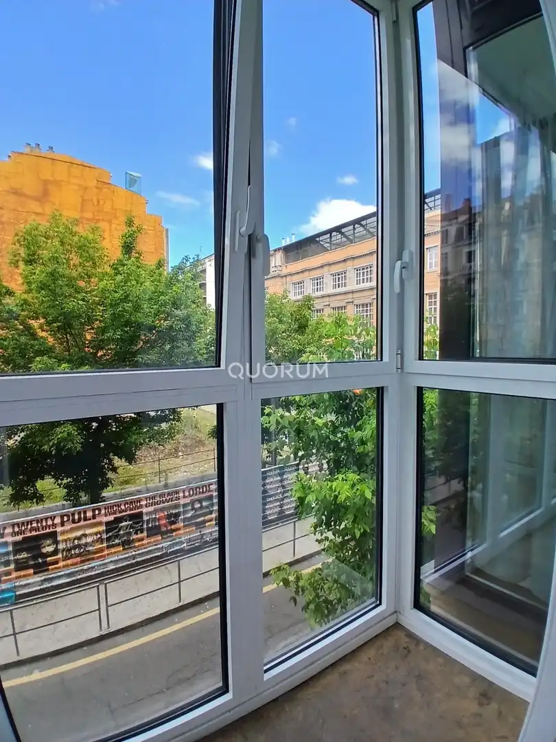 Vista exterior de Piso en venta en Bilbao  con Calefacción y Balcón