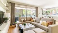 Living room of Flat for sale in  Barcelona Capital  with Air Conditioner and Terrace