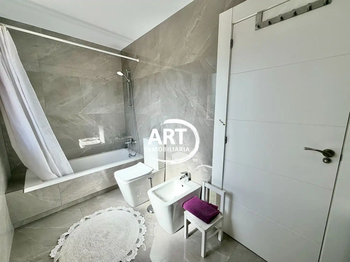 Bathroom of Houses for rent in Riba-roja de Túria, Valencia