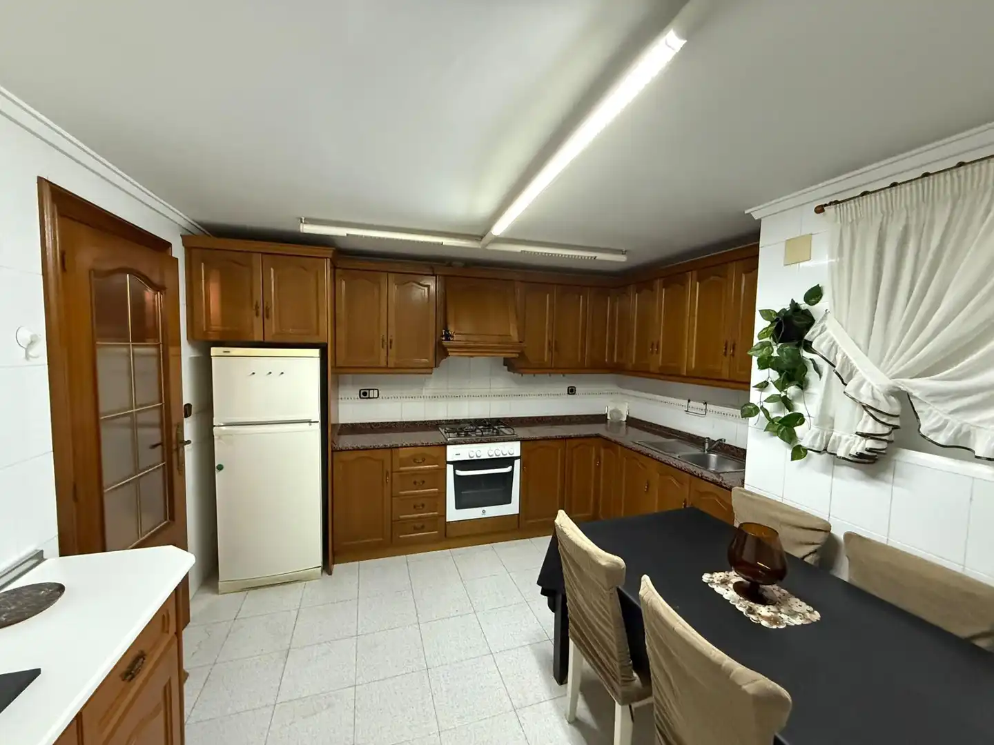 Cocina de Piso de alquiler en Alicante / Alacant con Aire acondicionado, Calefacción y Terraza