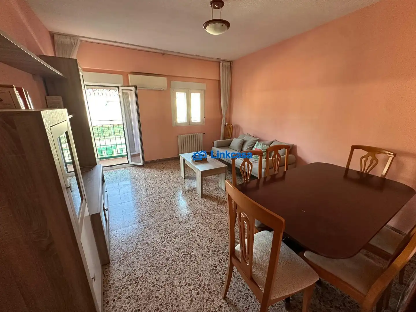 Sala d'estar de Pis en venda en Madrid amb Calefacció, Terrassa i Alarma