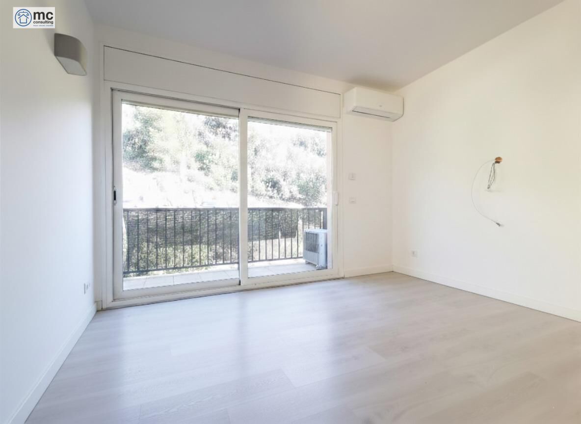 Bedroom of Flat for sale in Sant Martí de Centelles  with Air Conditioner, Heating and Parquet flooring