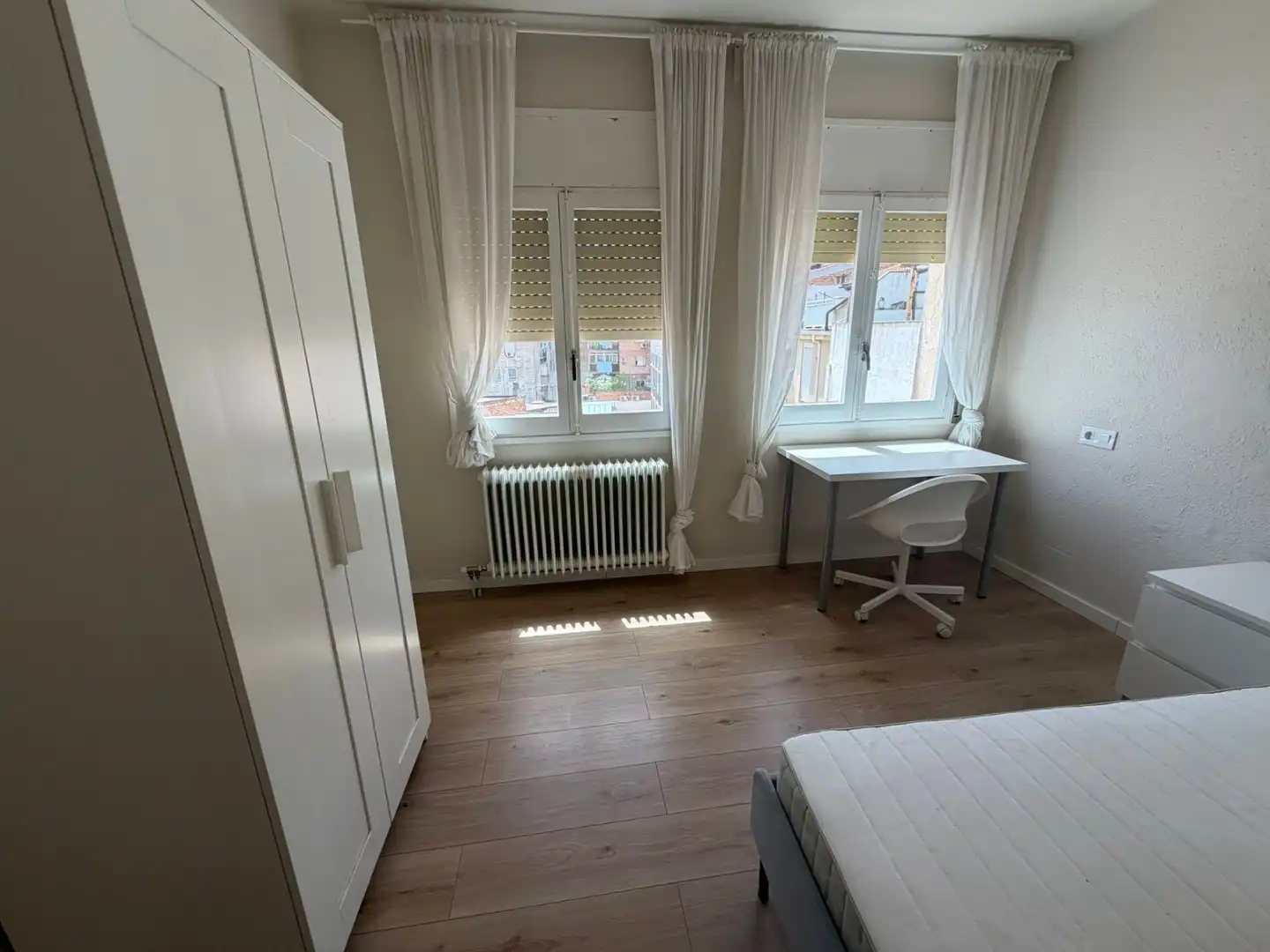 Bedroom of Flat for rent in Lleida  with Heating, Parquet flooring and Furnished