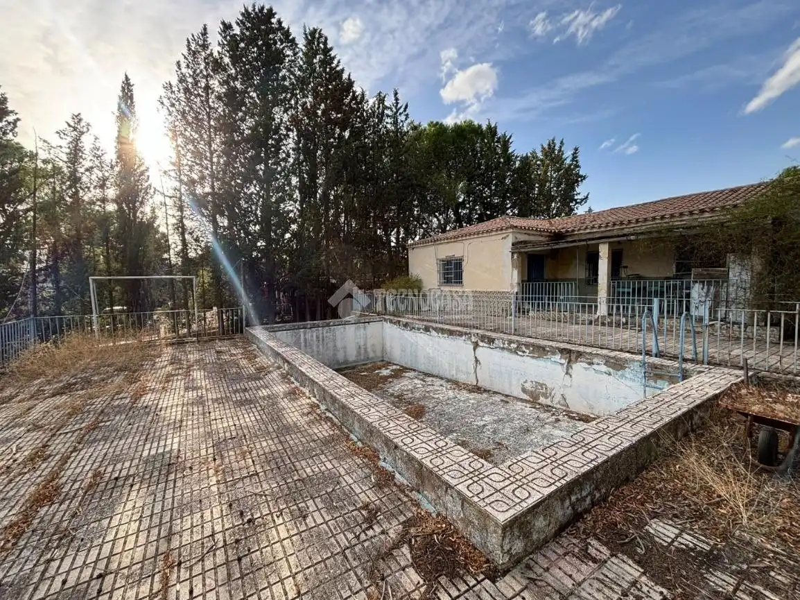 Country house zum Verkauf in Jaén