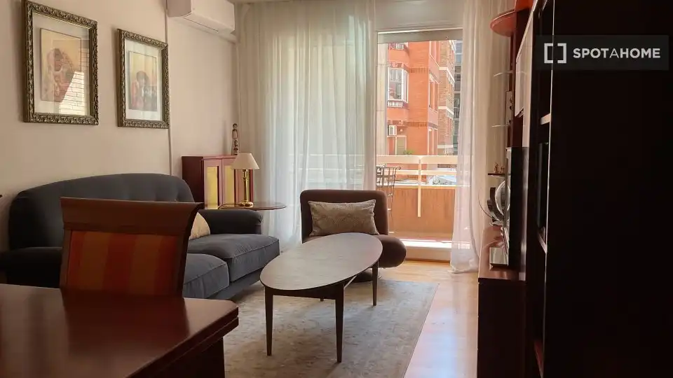 Flat for rent in L'Antiga Esquerra de l'Eixample
