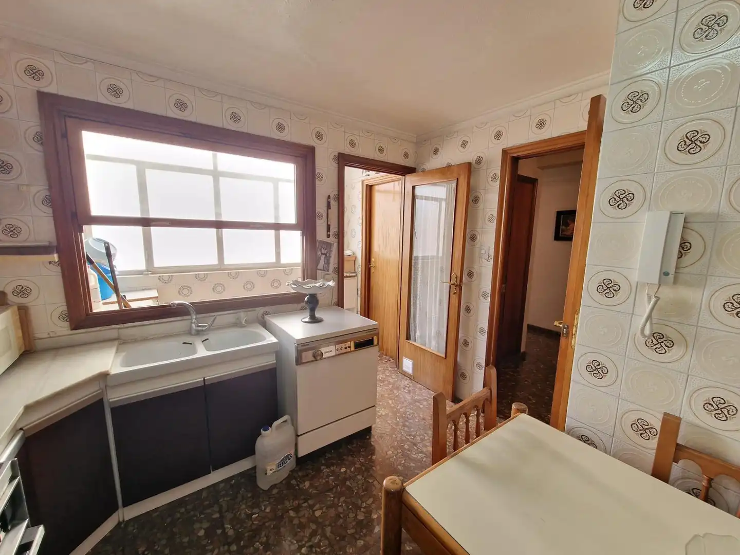 Küche von Wohnung zum Verkauf in Elche / Elx mit Klimaanlage, Terrasse und Möbliert