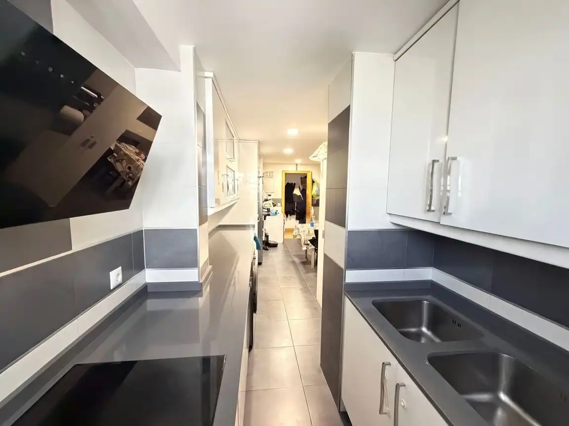 Kitchen of Flat for sale in Alcalá de Henares  with Air Conditioner, Heating and Terrace