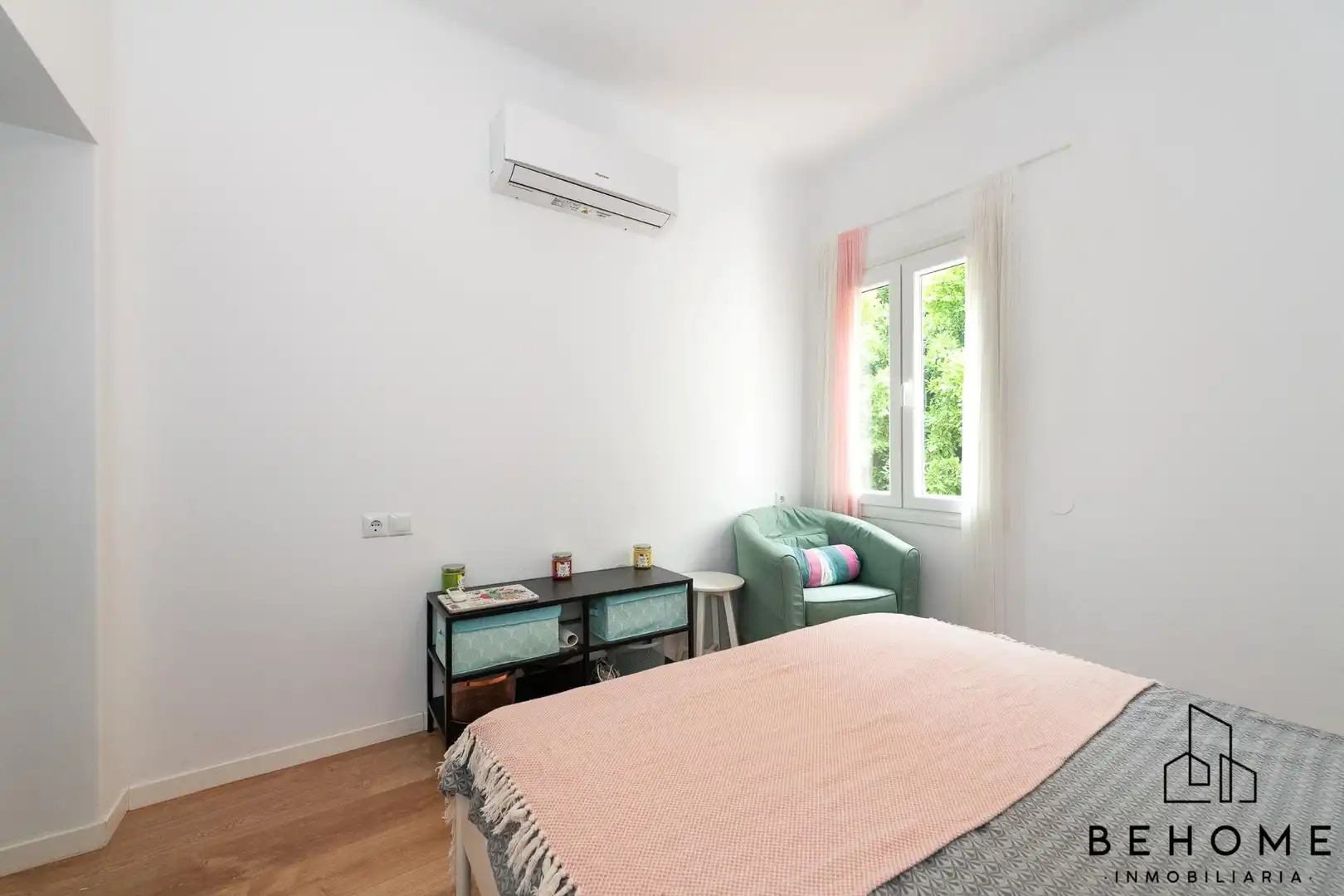 Habitación de Piso en venta en Málaga con Aire acondicionado