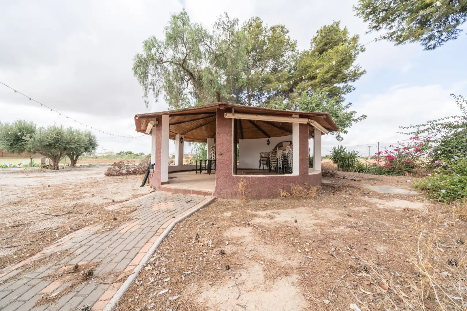 Vista exterior de Casa o xalet en venda en Cartagena amb Jardí privat, Traster i Piscina