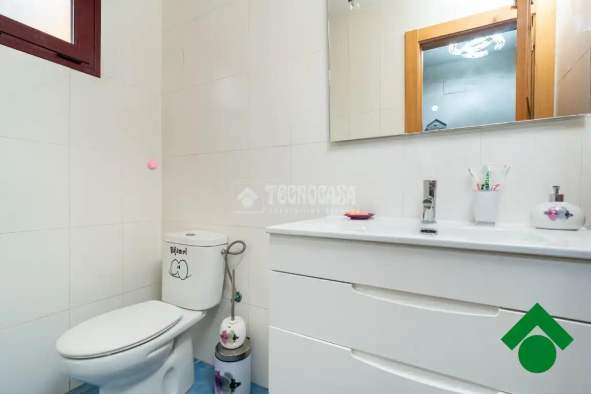 Bathroom of Detached homes for sale in Atarfe  with Air Conditioner and Terrace