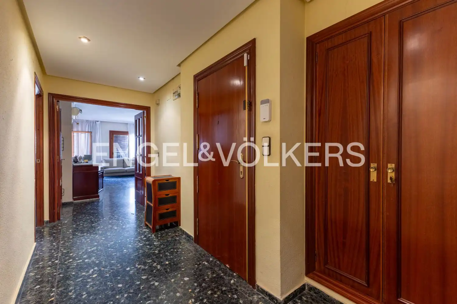 Piso en venta en Valencia con Calefacción y Balcón