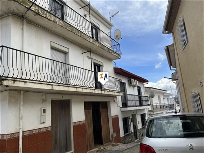 Vista exterior de Casa adosada en venta en Alcalá la Real