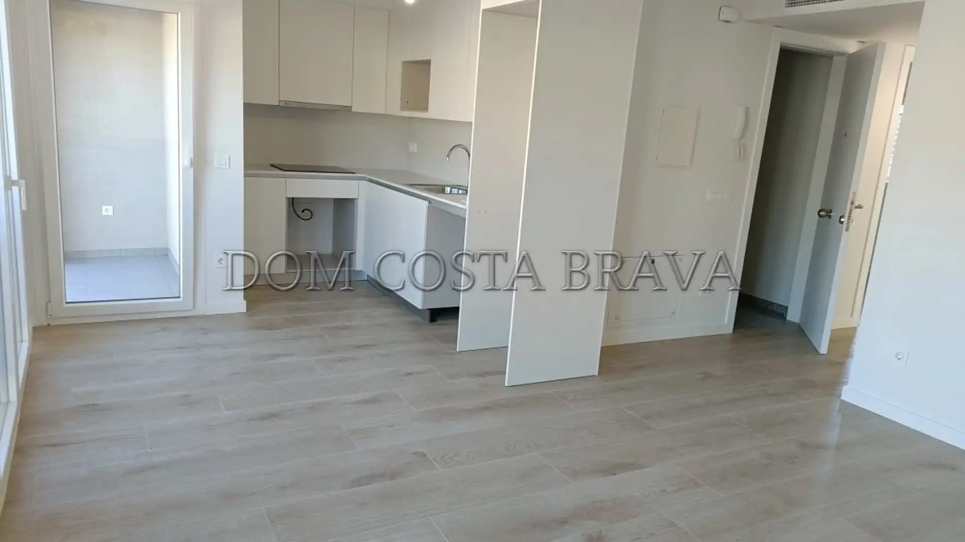 Dormitori de Pis en venda en Olot amb Aire condicionat, Calefacció i Terrassa