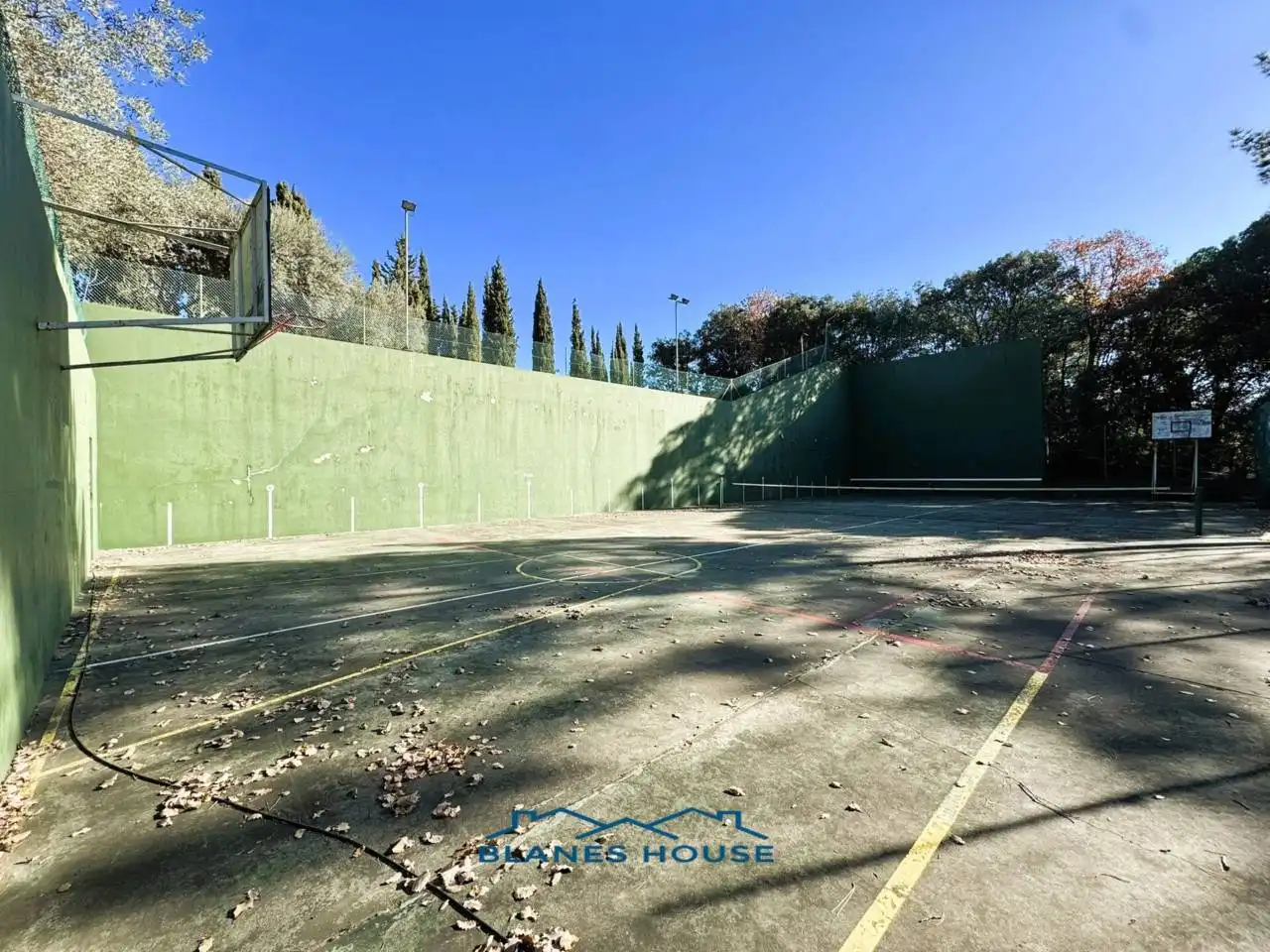 Vista exterior de Finca rústica en venda en Sant Feliu de Buixalleu amb Calefacció, Jardí privat i Terrassa