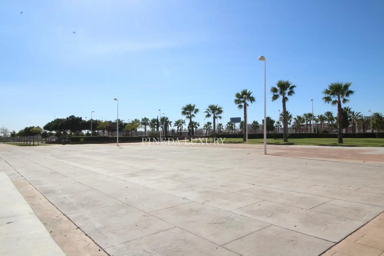 Residential land for sale in Calle J, imagen 2