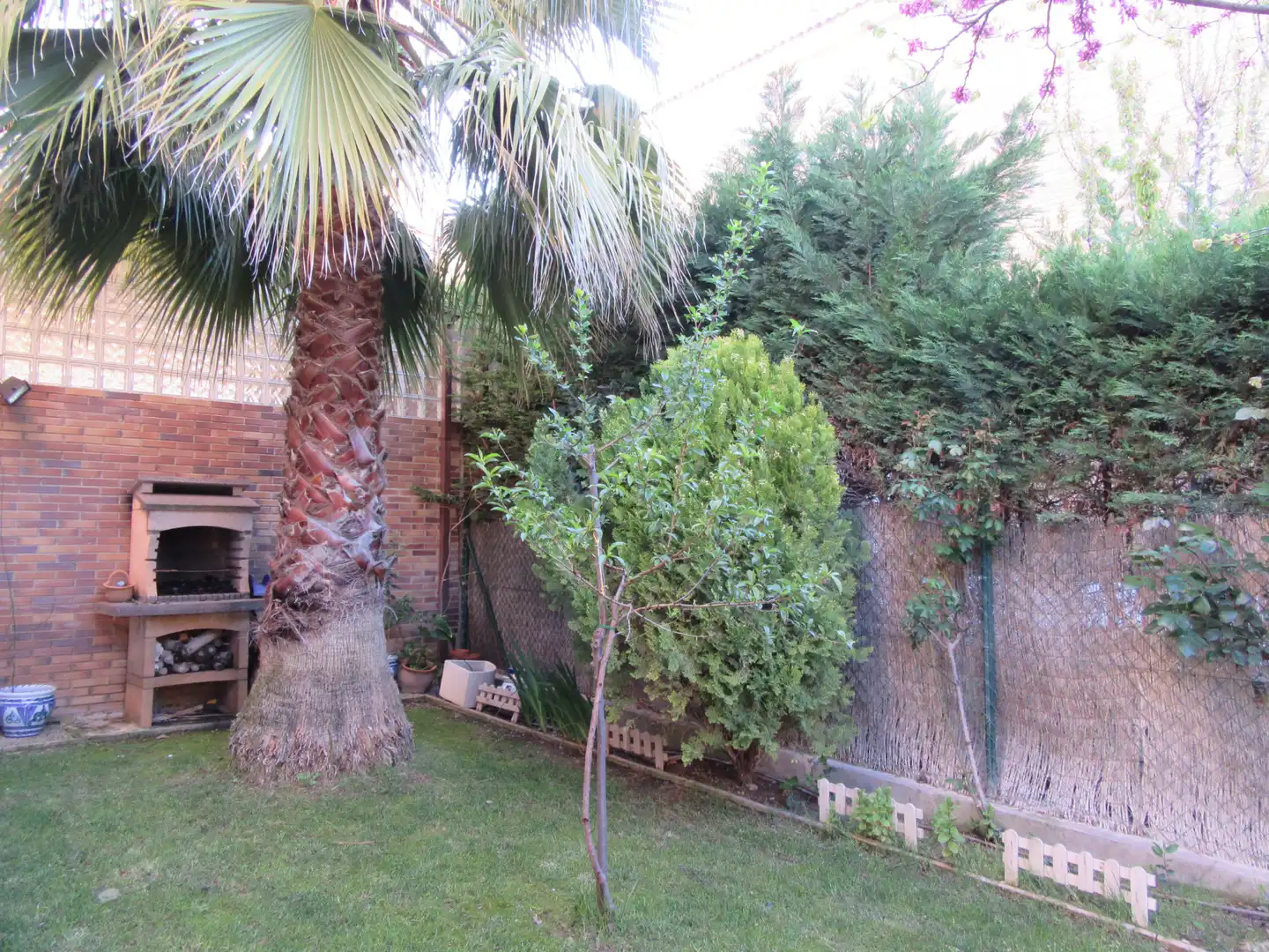Garden of Detached homes for rent in Zaragoza  with Air Conditioner, Heating and Private garden