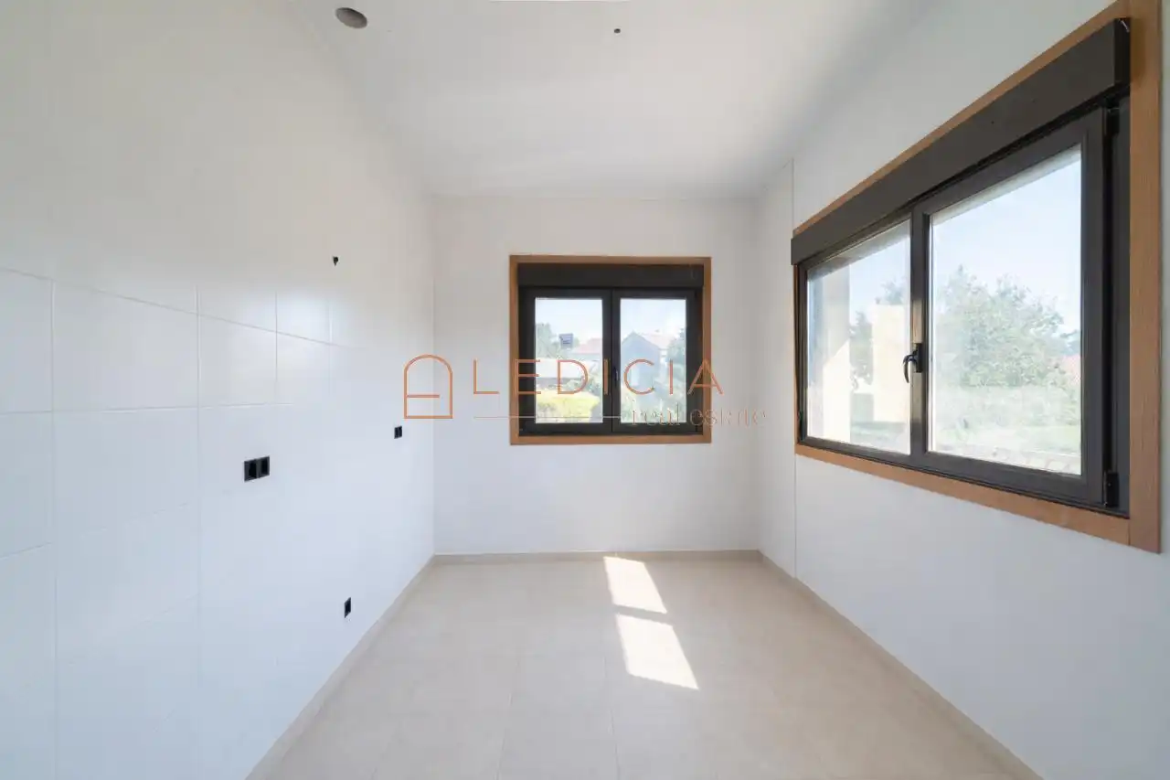 Villa con piscina in vendita a Lugar Eidos de abaixo 12 PARCELA 6, imagen 13
