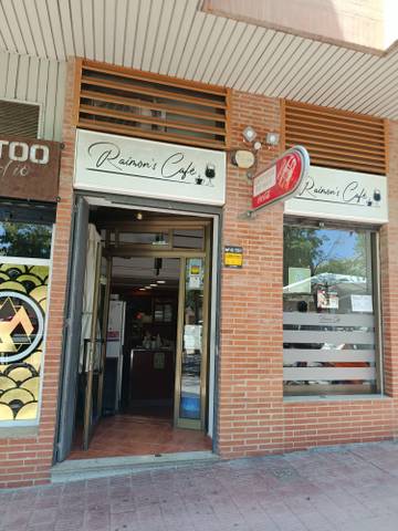Local comercial en Alquiler en Nou Eixample Nord