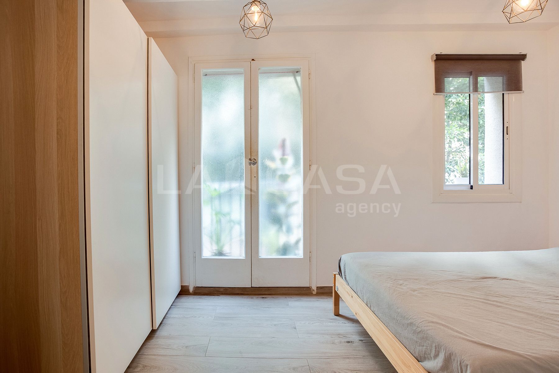 Bedroom of Flat for sale in  Barcelona Capital