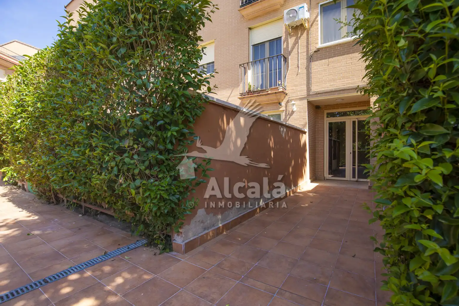 Vista exterior de Oficina en venta en Villamiel de Toledo con Calefacción
