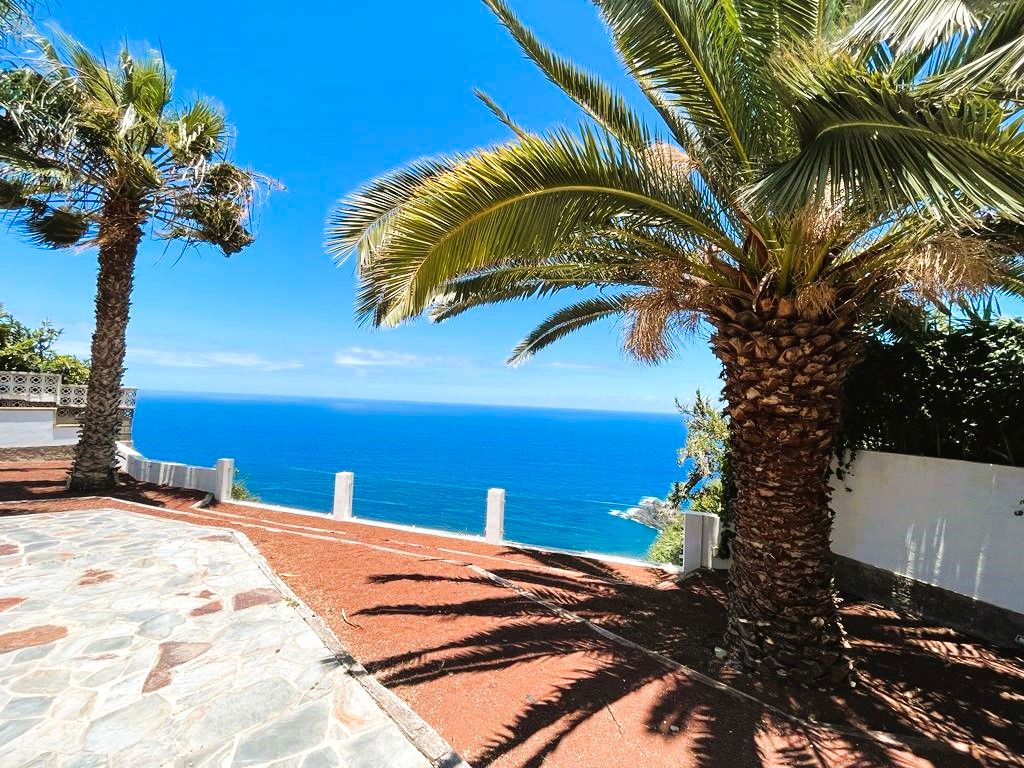 Exterior view of Single-family semi-detached for sale in El Sauzal  with Private garden, Terrace and Storage room
