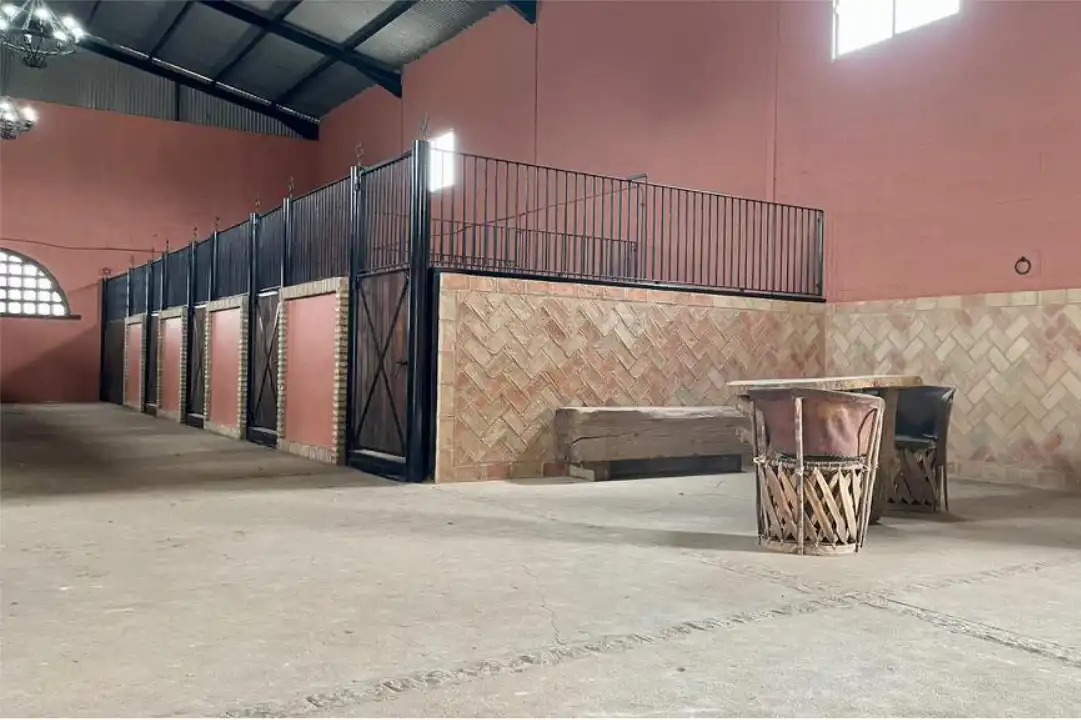 Terreno en venta en La Calzada - La Florida