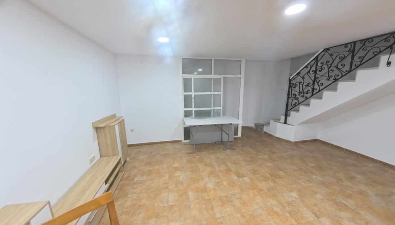 Casa adosada en venda en Chiclana de la Frontera amb Aire condicionat