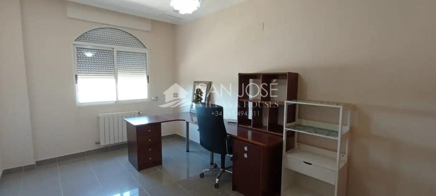 Casa o chalet en venta en Crevillent con Aire acondicionado, Calefacción y Jardín privado